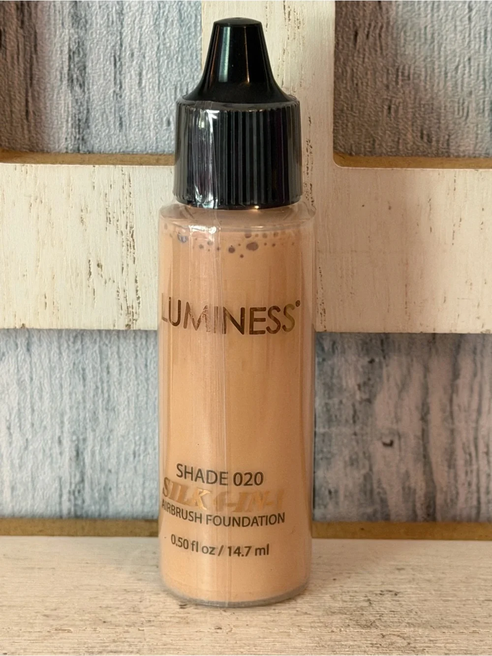 Luminess shade 020